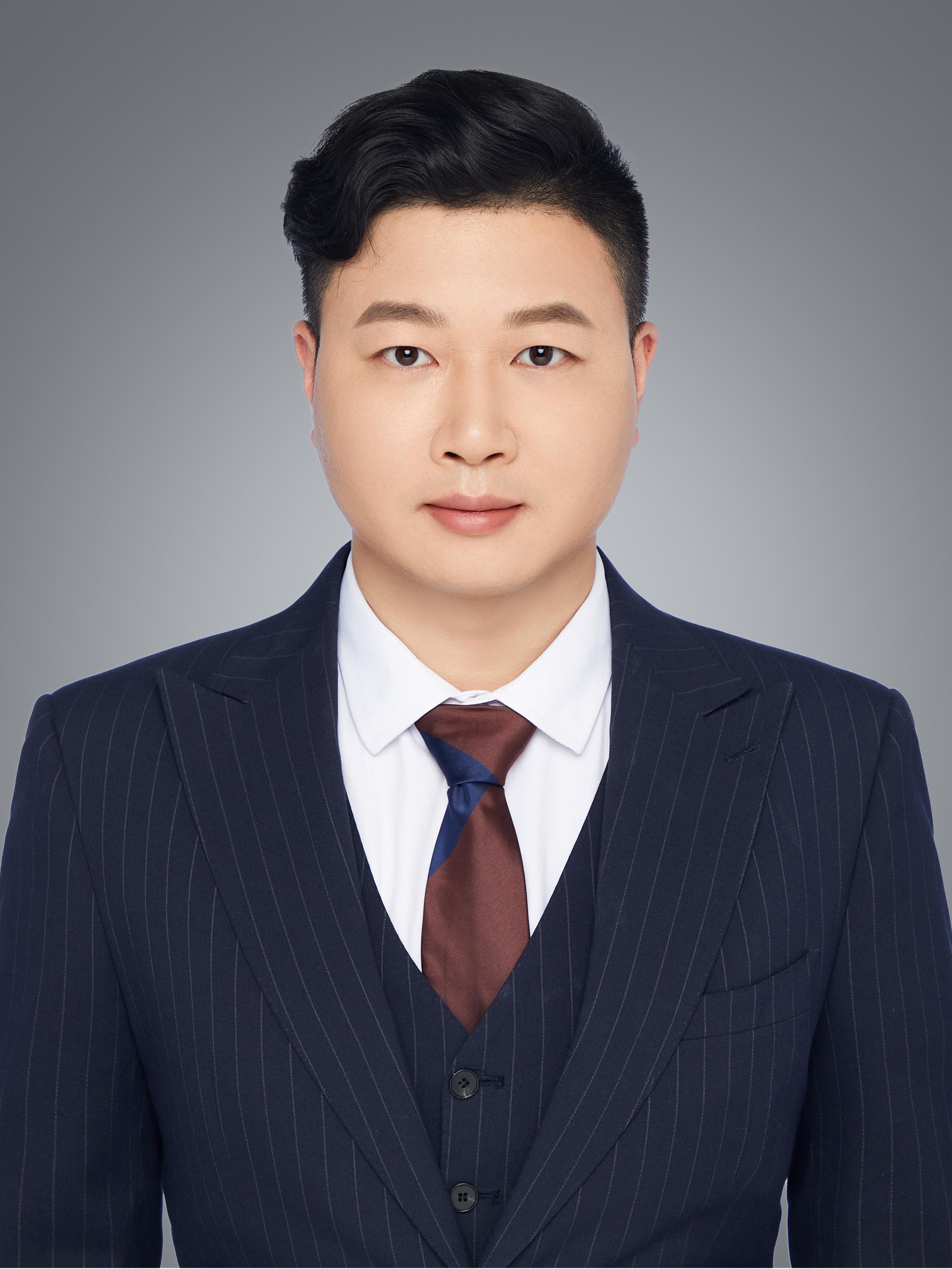 孙永雄 - 副本.jpg